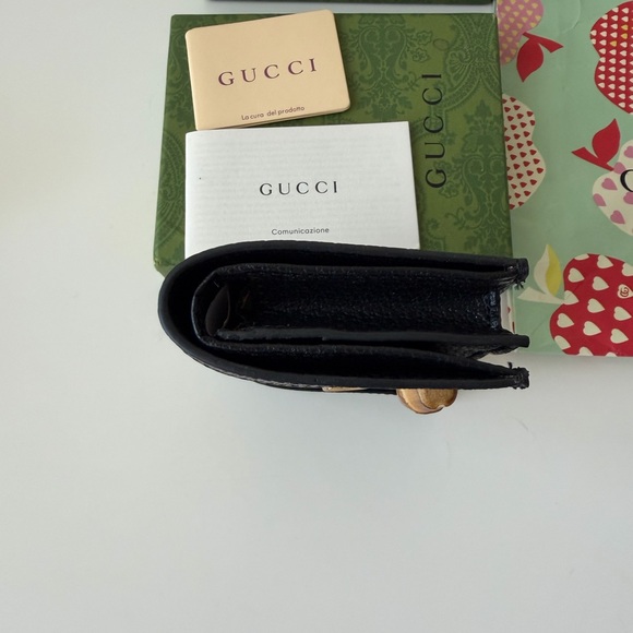 Gucci Black Wallet with Gold Logo and Gift Bag - Picture 5 of 9